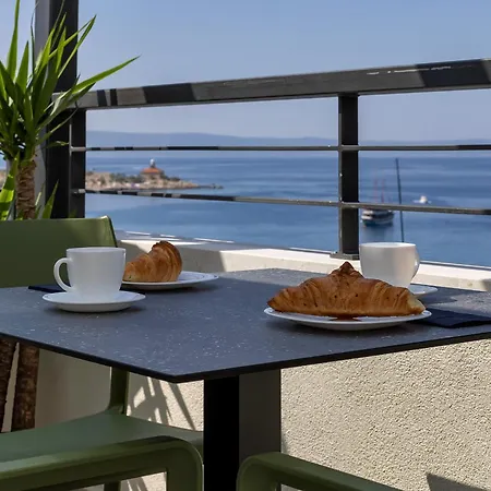 Beachfront Srzic Μακάρσκα